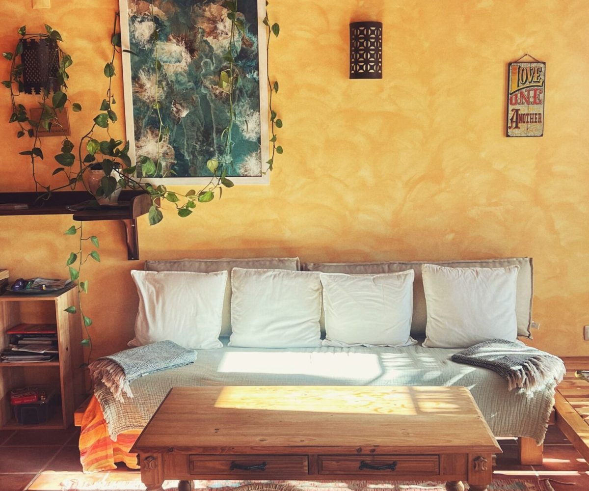 communal living space casa presente